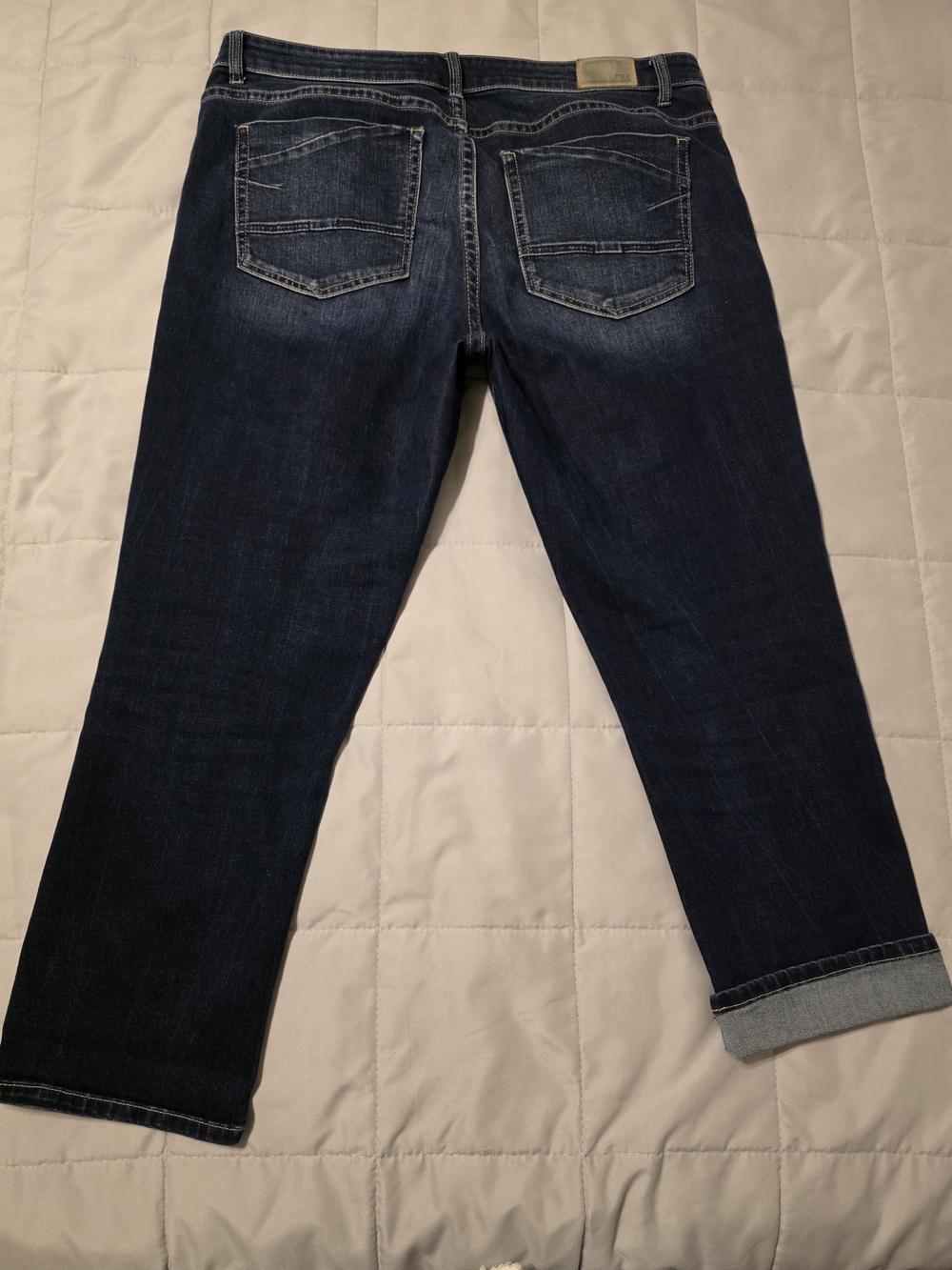 BKE Dark Blue Cropped Stretch Cropped Jeans, Sz 33, GUC